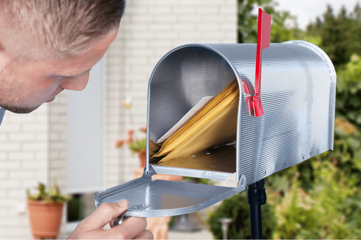 Direct Mail Campaign with Omnichannel Marketing Strategy web