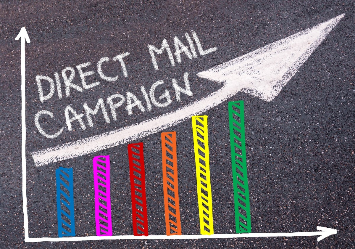 Direct mail performance metrics simulating graphic with arrow web